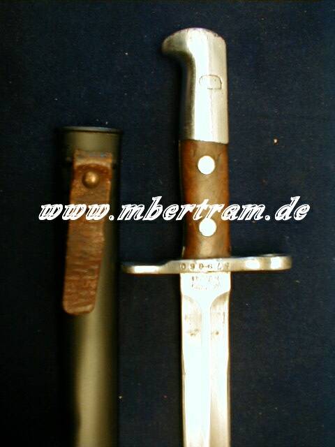Schweiz K 31 Dolchbajonett, Waffenfabrik Neuhausen