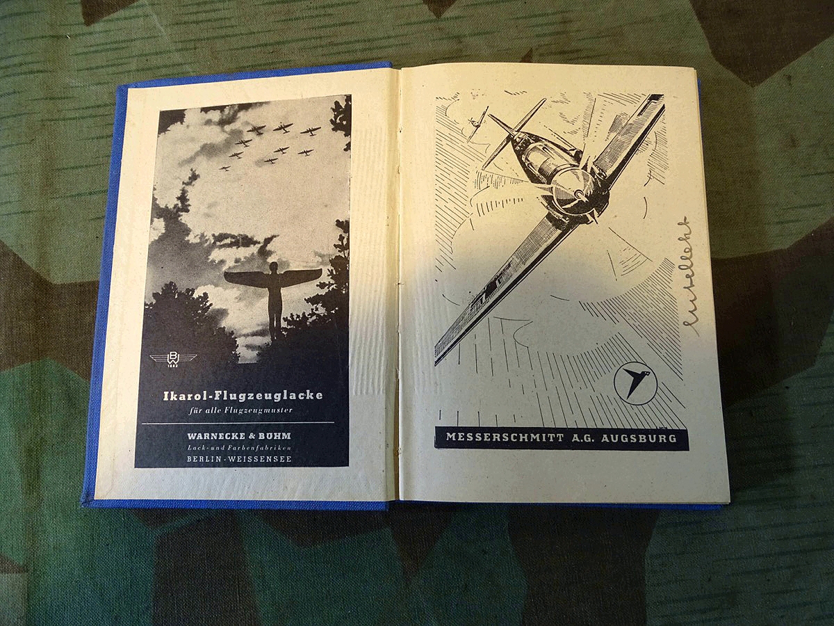 Luftwaffen Taschenkalender 1943, Uniformtafeln, Werbung Luftrüstung, Flugzeugfotos. Luftwaffen Taschenkalender 1943, Uniformtafeln, Werbung Luftrüstung, Flugzeugfotos.