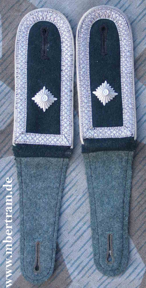 Paar Schulterklappen Feldwebel Infanterie, Wehrmacht