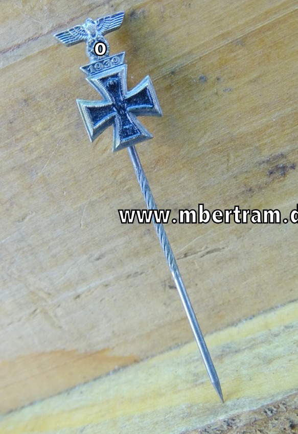 Eisernes Kreuz 1939,  2. Klasse mit Wiederholungsspange 1914 - Miniatur,  9 mm