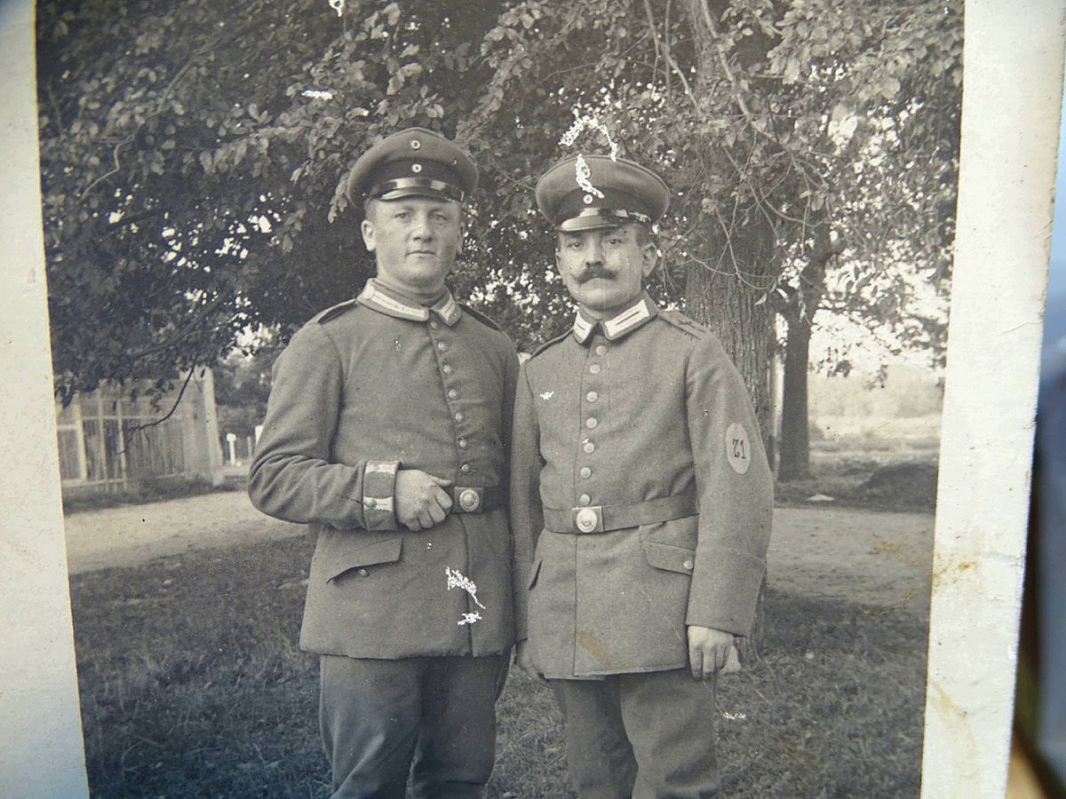 Porträtaufnahme Angehöriger Feldflieger Abt.  No. 71,  1915