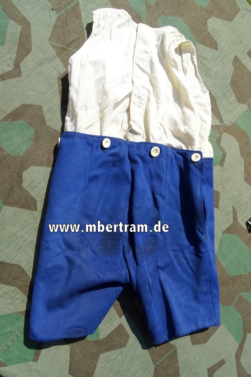 Kinder Uniform, preussisches, blaues Uniformtuch, Preussische Uniformknöpfe.