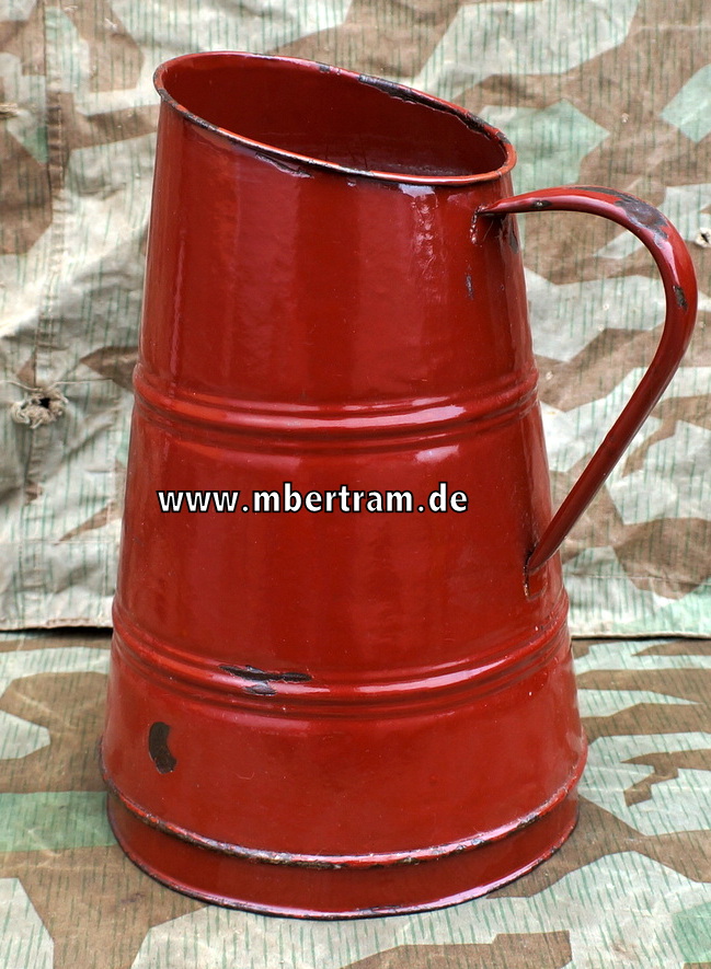 Rot emaillierte Wehrmacht Wasserkanne Kondor