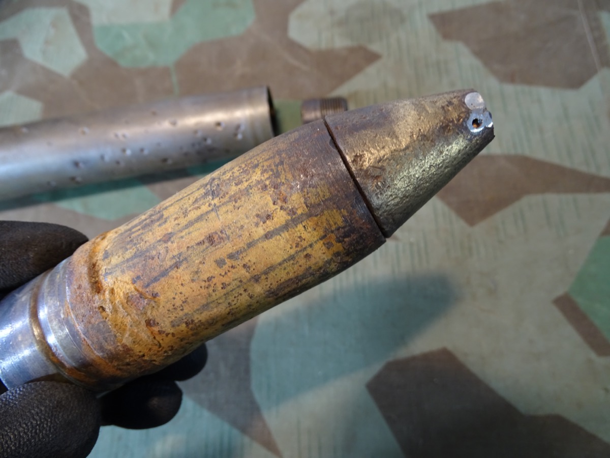 3,7 cm Flak Deko Spreng Patrone, Eisenhülse, Geschoss mit Resten v. Originalfarbe, Leuchtspurhülse