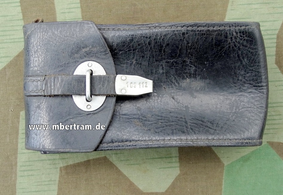 Frühe Tragetasche für Zubehör und Vorrat MG 1/ MG 42