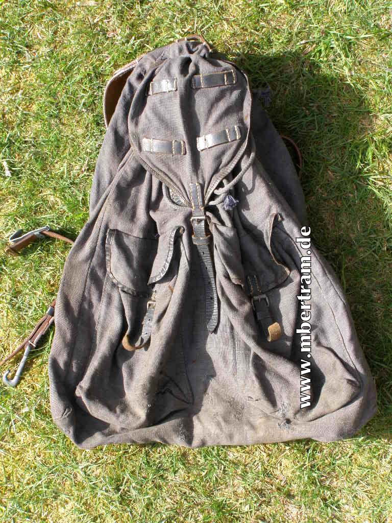 Luftwaffe Rucksack, Riemen: H.Greb &amp; Co. Mühlheim 1943