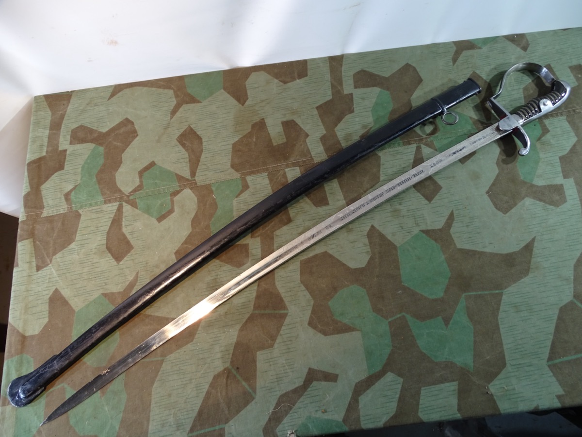 Garde Artillerie Säbel von WKC mit sehr schöner Ätzung " Reiter Abt. 4 Garde Artillerie Feld Art. Rgt." Garde Artillerie Säbel von WKC mit sehr schöner Ätzung " Reiter Abt. 4 Garde Artillerie Feld Art. Rgt."