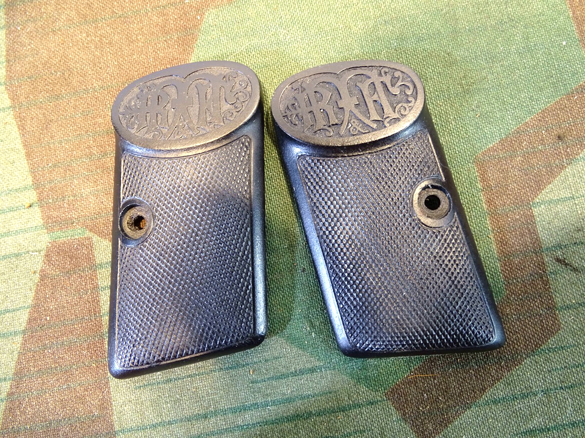Pärchen Griffschalen Pistole RFM / MFR/FMR?   Uns unbekanntes Modell
