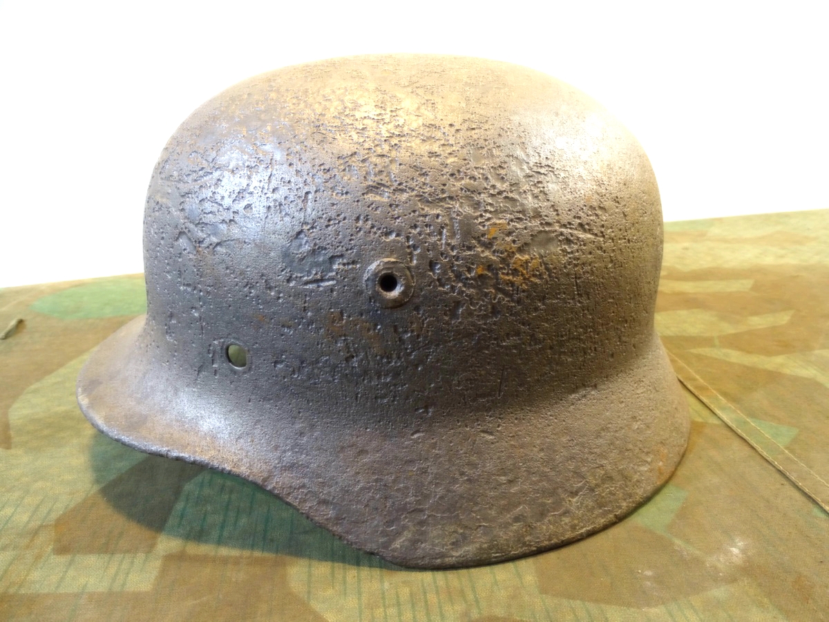 Wehrmachts Stahlhelm Glocke M 40, Gr. 66, gereinigt