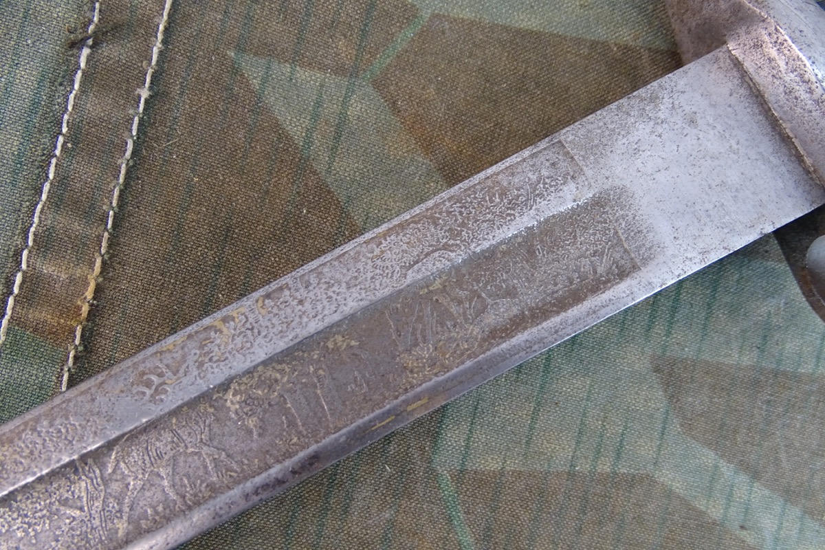 16689-2 Preussischer Extra Hirschfänger M 1871 mit Klingenätzung, ohne Scheide