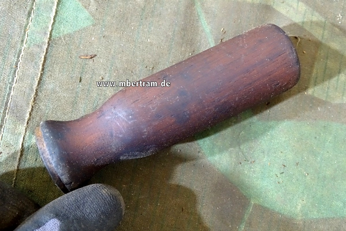 Holzgriff für engl. Brenn MG MK 1 / MK 2 , schmales Endstück