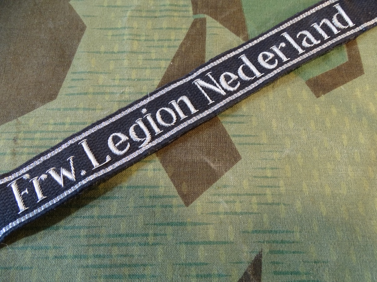 Replik:  Ärmelband Offizier Freiwillige SS Legion Nederland, gestickte RZM Version