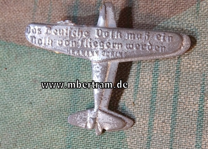 19969-1 Abzeichen "Das Deutsche Volk muß ein Volk von Fliegern werden" Fehlprägung