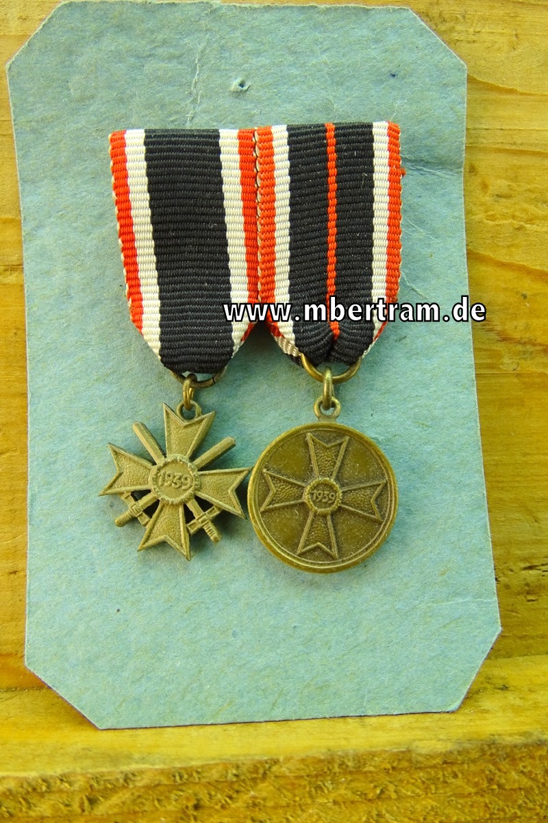 2er Miniaturenspange KvK mit Schwertern und KvK Medaille, 1957er Ausführung
