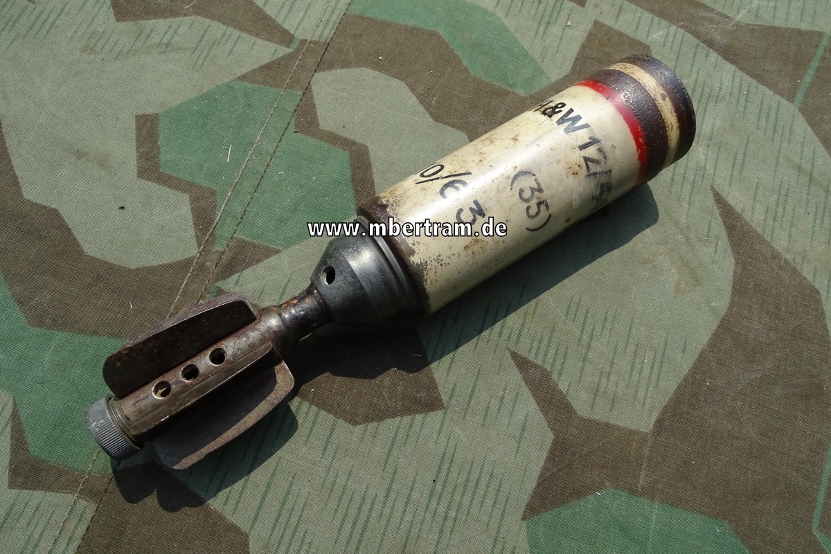 Britische 45mm Leucht Wurf Granate/ Werfer Granate Illum MK 2/2