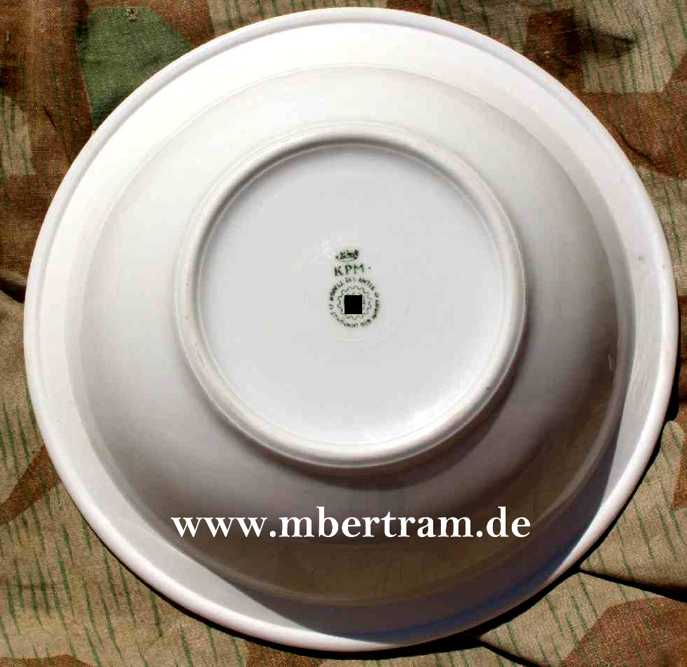 DAF Porzellan Schüssel, KPM", Zahnrad/HK/Modell d. Amtes