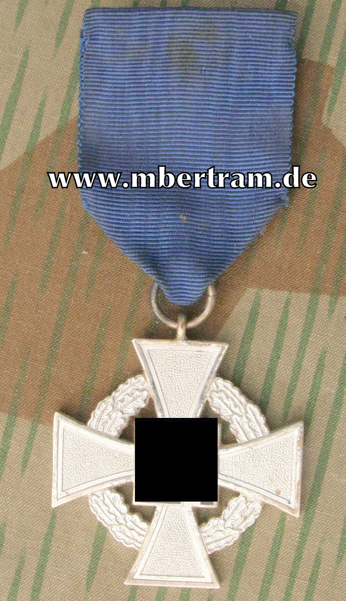 TREUDIENST- EHRENZEICHEN für 25 JAHRE IN SILBER