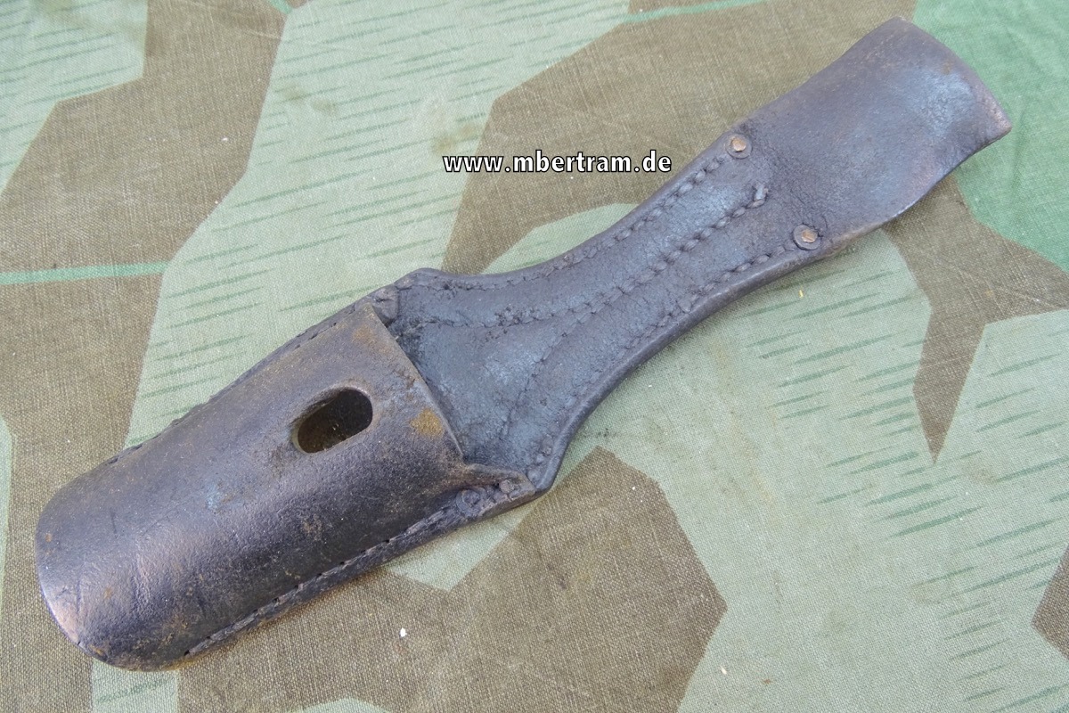 Koppelschuh 1. Weltkrieg, Deutsches Seitengewehr Modell M 1884/98 von 1917