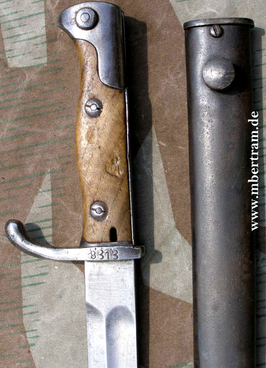 Deutsches 1. Weltkriegs Seitengewehr 98/05, gekürzt