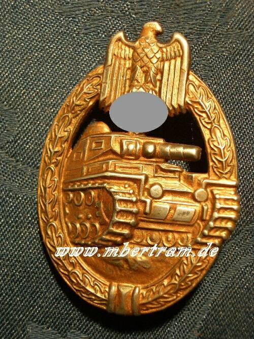 Panzerkampfabzeichen in bronze. Feinzink mit Eisennadel