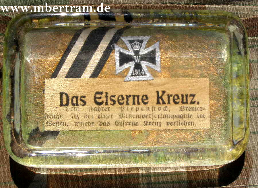 Briefbeschwerer, Fahrer P. Minenwerfer Kp., EK verliehen. "