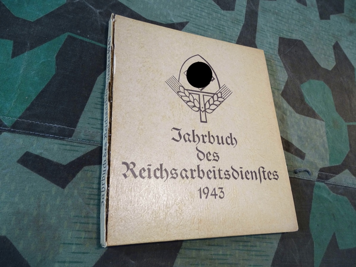 Müller -Brandenburg ( Hrsg.) Jahrbuch des Reichsarbeitsdienstes 1943, siebenter Jahrgang