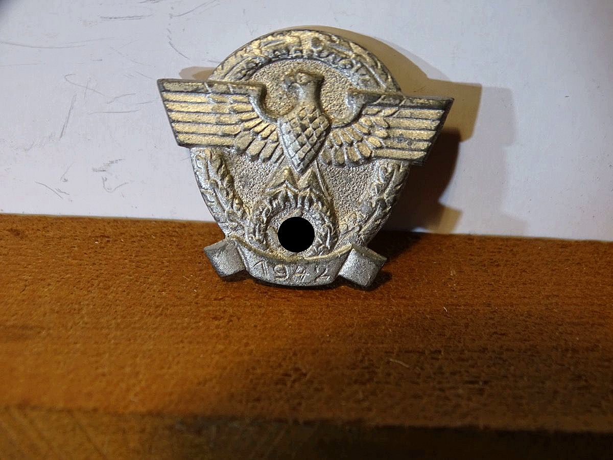 Abzeichen zum Tag der Polizei 1942, Feinzink