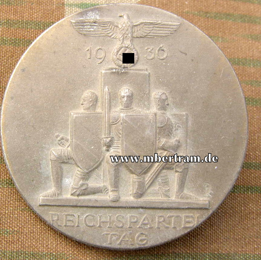 Reichsparteitag 1936 , massive Ausführung, an Quernadel