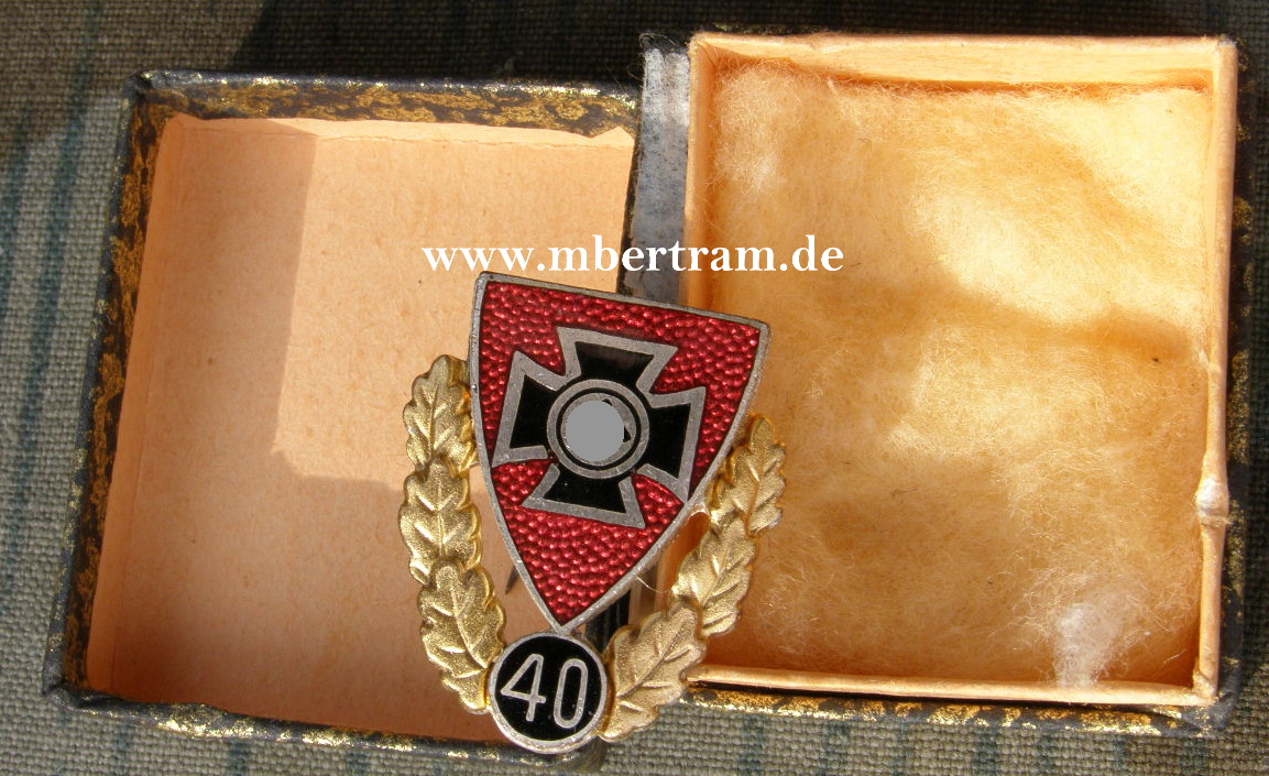 (NSRKB) , Goldene Ehrennadel für 40 jährige Mitgliedschaft