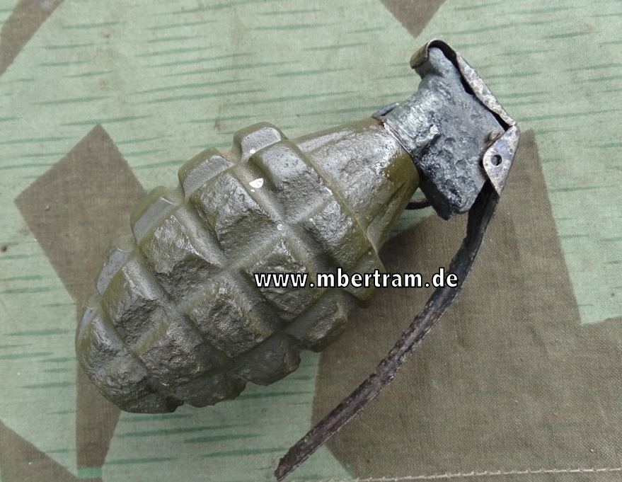 4023-159bbb9f6352df Deko Eierhandgranate, amerikanisch 2. Weltkrieg