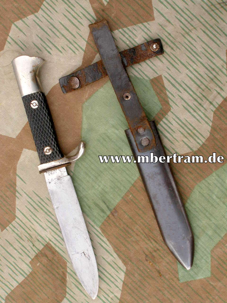 HJ Dolch, Devise "Blut und Ehre," EP&amp;S SG, seltener Griff