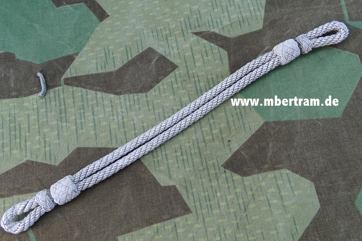 Wehrmacht Mützenkordel für die Offizierschirmmmütze Metallgepinst, 32cm