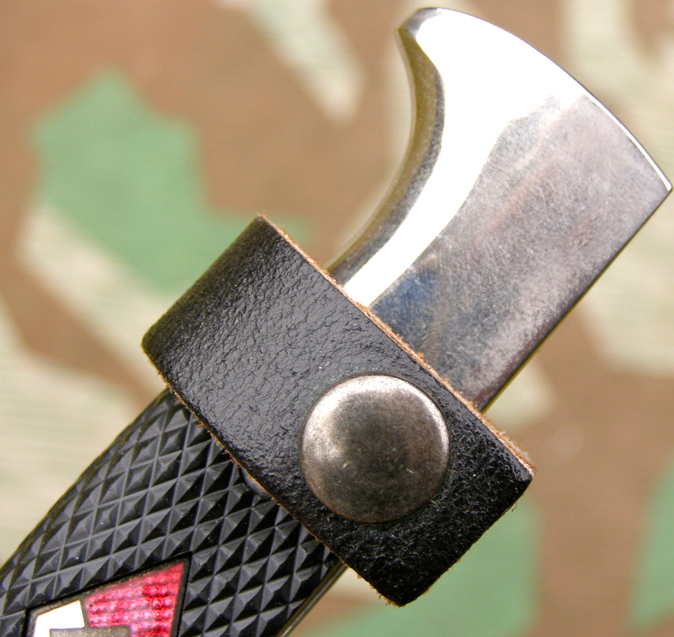 Replik, HJ Dolch / Fahrtenmesser. Devise " Blut und Ehre "