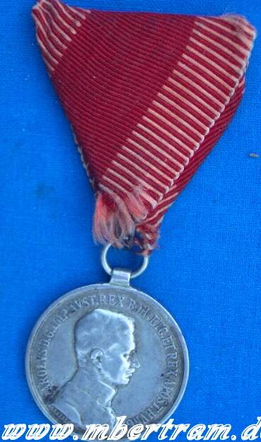 Silberne Militär Verdienst Medaille " FORTITVDINI" 1916