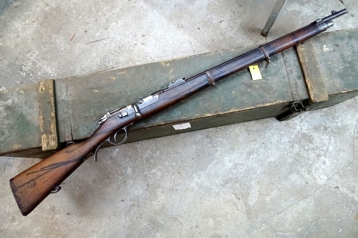 DEKO Kropatschek Kurzgewehr M 1886, ca. 117 cm. Gestempelt:  CEWG Steyr 1886, selten im Handel.