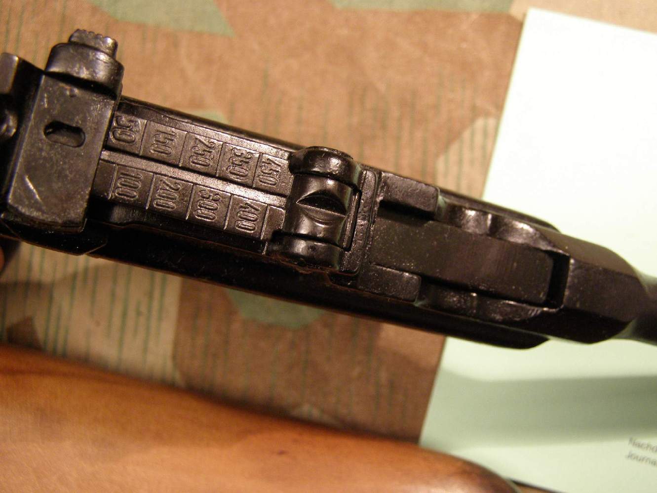 Deko Pistole / Modellwaffe " Mauser C96". Nachbau Metall
