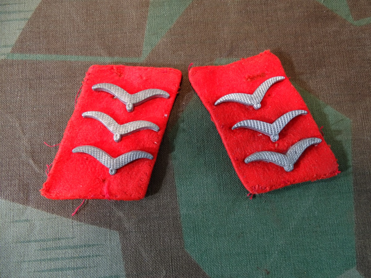 Luftwaffe Paar Kragenspiegel Obergefreiter der Flakartillerie, getragene Originale. 