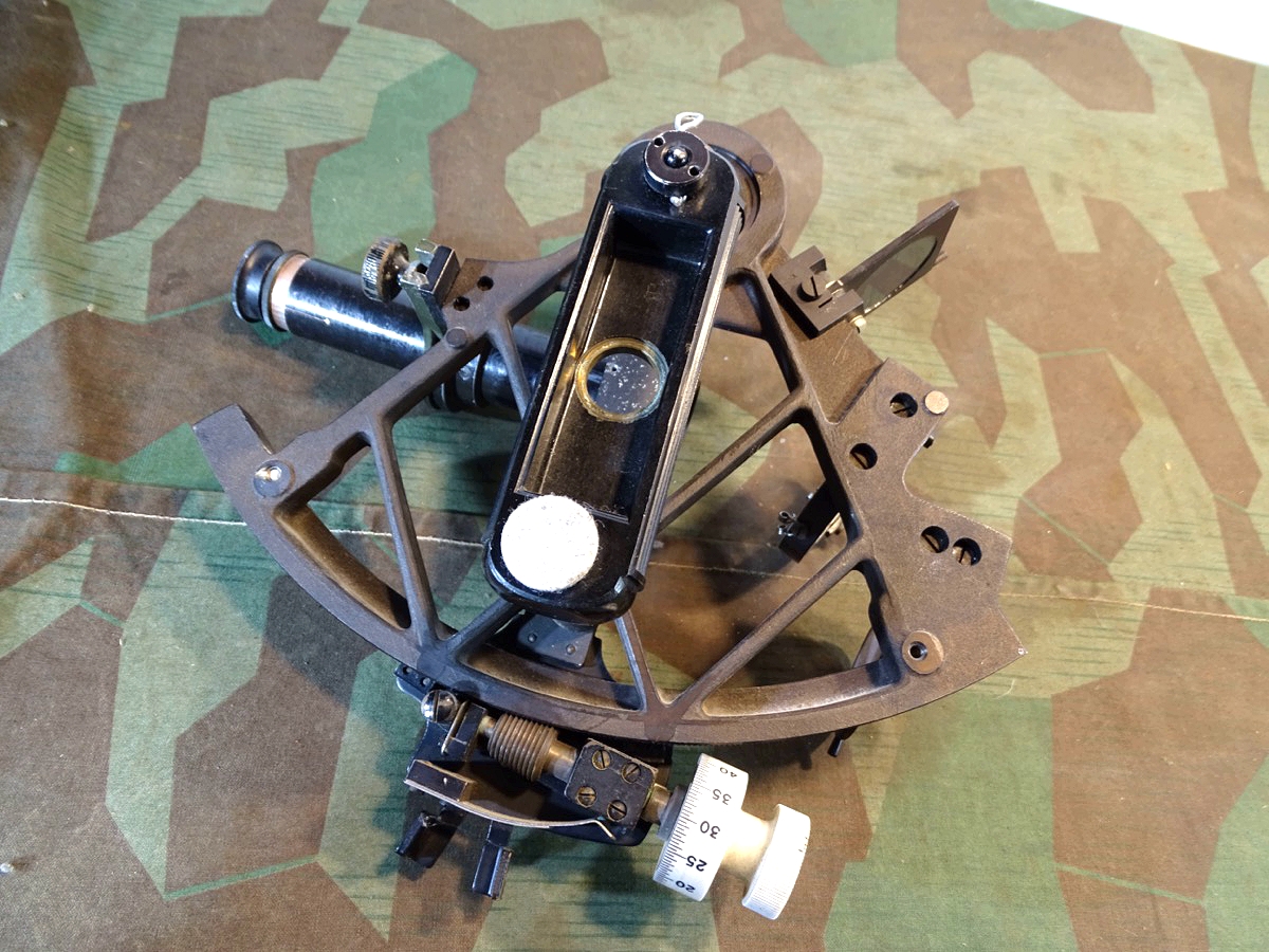 Sextant der Kriegsmarine mit großem Reichsadler mit M Sextant der Kriegsmarine mit großem Reichsadler mit M
