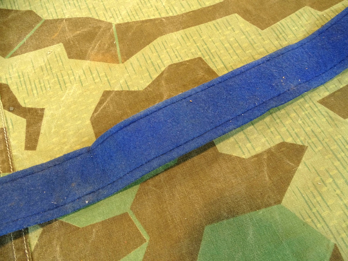 Uns unbekannte goldene Offiziers / Führer Feldbinde mit blauem Futter. Uns unbekannte goldene Offiziers / Führer Feldbinde mit blauem Futter.