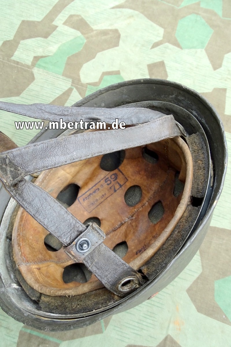 Luftwaffen Fallschirmjäger Helm  M 38, deutsch, 2. WK, Adlerwappen