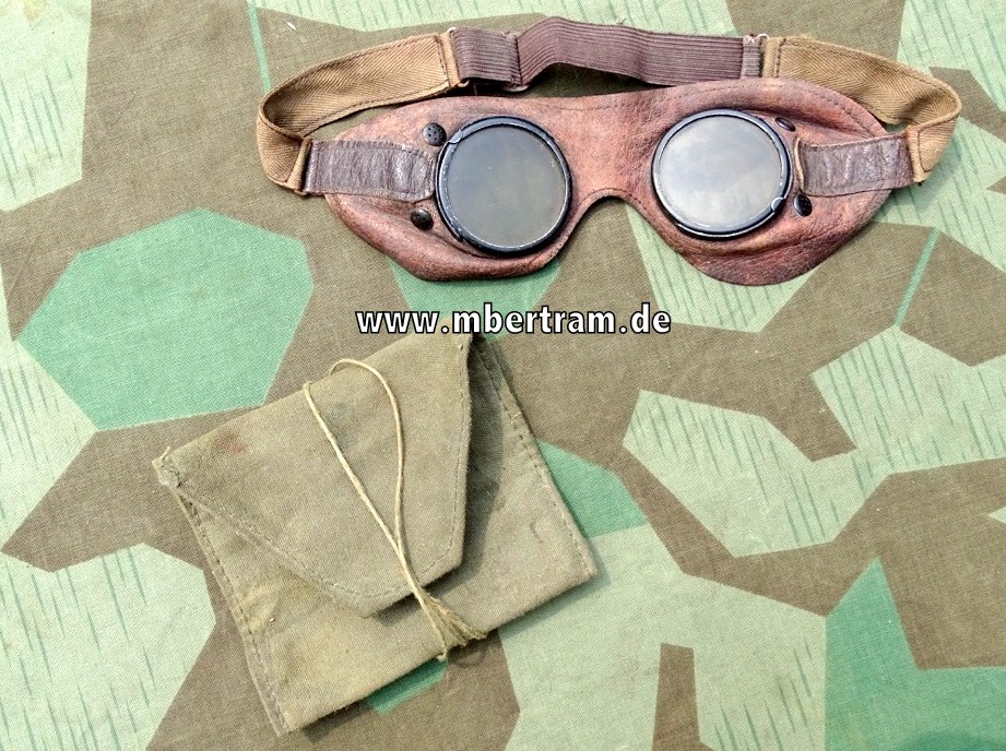Wehrmacht Staubbrille / Kradfahrerbrille. Braunes Leder. In Schutzhülle 1942