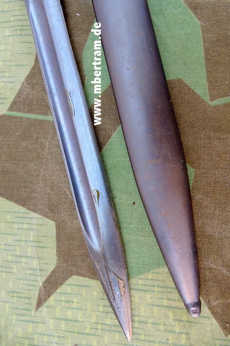 17634-5 Seitengewehr SG 84/98 um 1936, Holzgriffschalen, Repro Scheide
