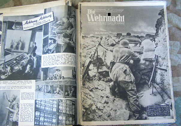 42 Stück ,Die Wehrmacht, Jahrgang 1943 und 1944 Original Ausgaben
