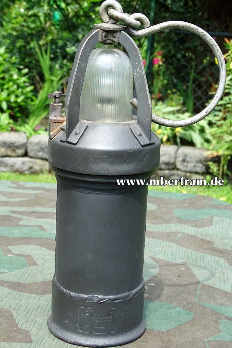 Luftwaffe Einheits Panzer Handlampe, graublau