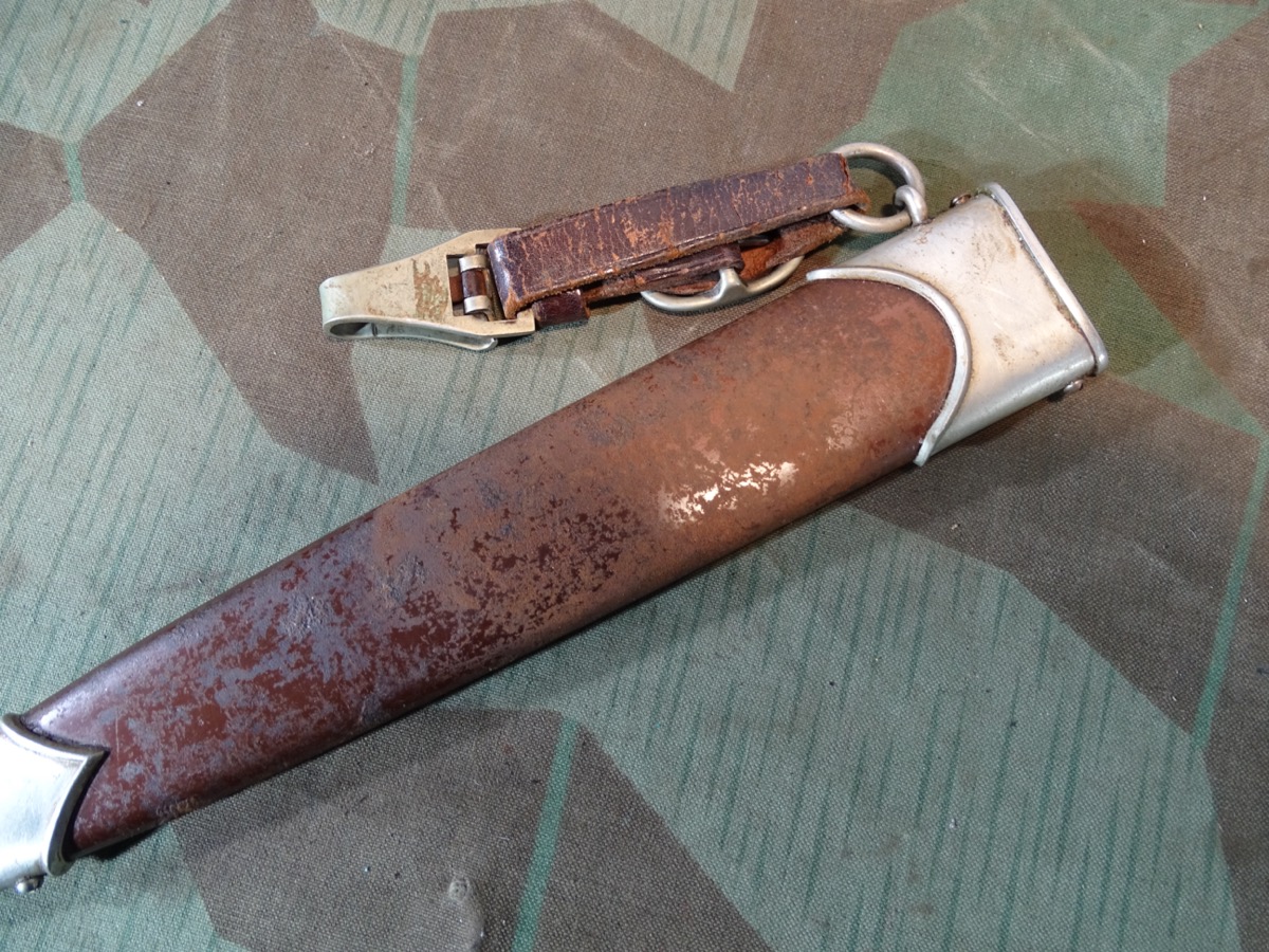 SA Dienstdolch M 33, Hersteller RZM M 7 / 66 1940, Eickhorn mit Gehänge
