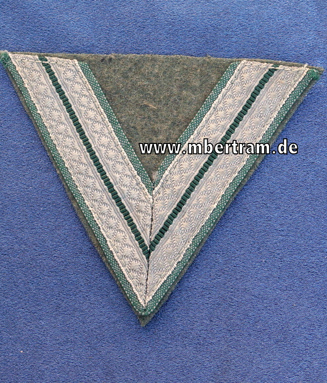 Ein Ärmelabzeichen Wehrmacht Heer für Obergefreite
