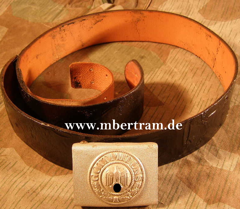WEHRMACHTS KOPPELSCHLOSS ALUMINIUM MIT RIEMEN
