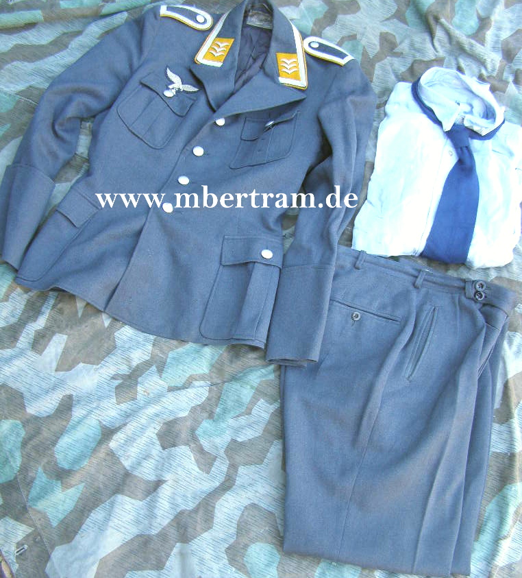LW, Fliegende Truppe, Unterfeldw., 4-Taschen Rock, Hose, Hemd