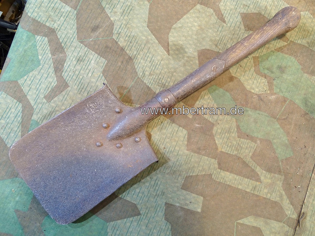 1. Weltkrieg. Kaiserlicher Feldspaten M 1874 Zustand 3