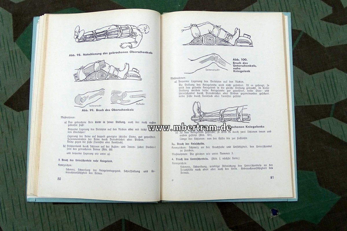 Amtliches Unterrichtsbuch über Erste Hilfe, 1942, 17 Aufla.147 S. Sehr gut erhalten